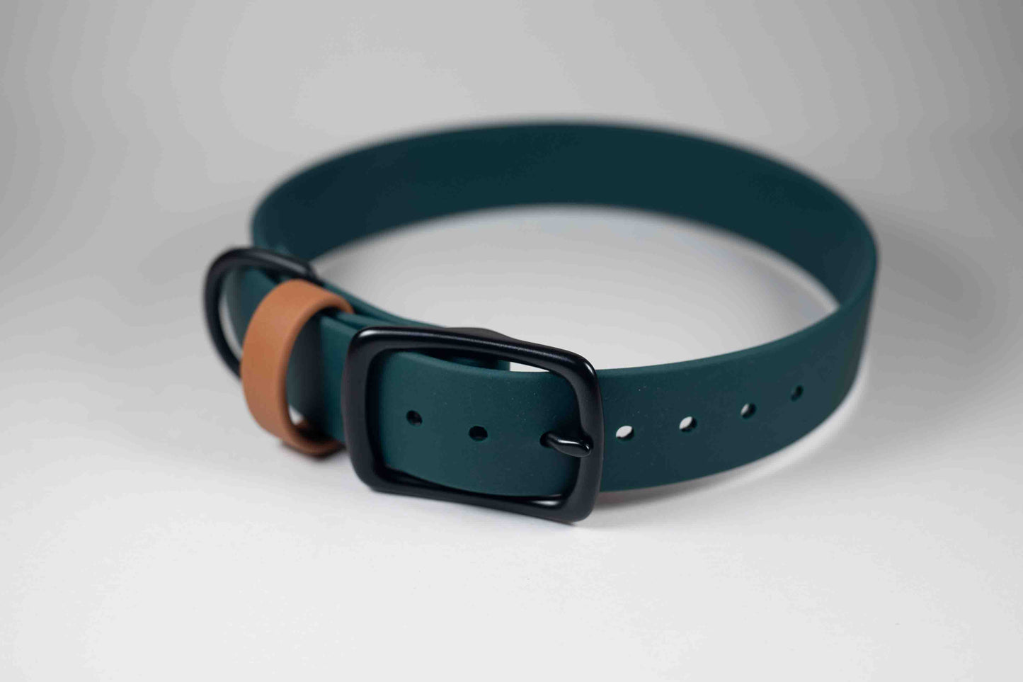 14-17" Emerald Collar
