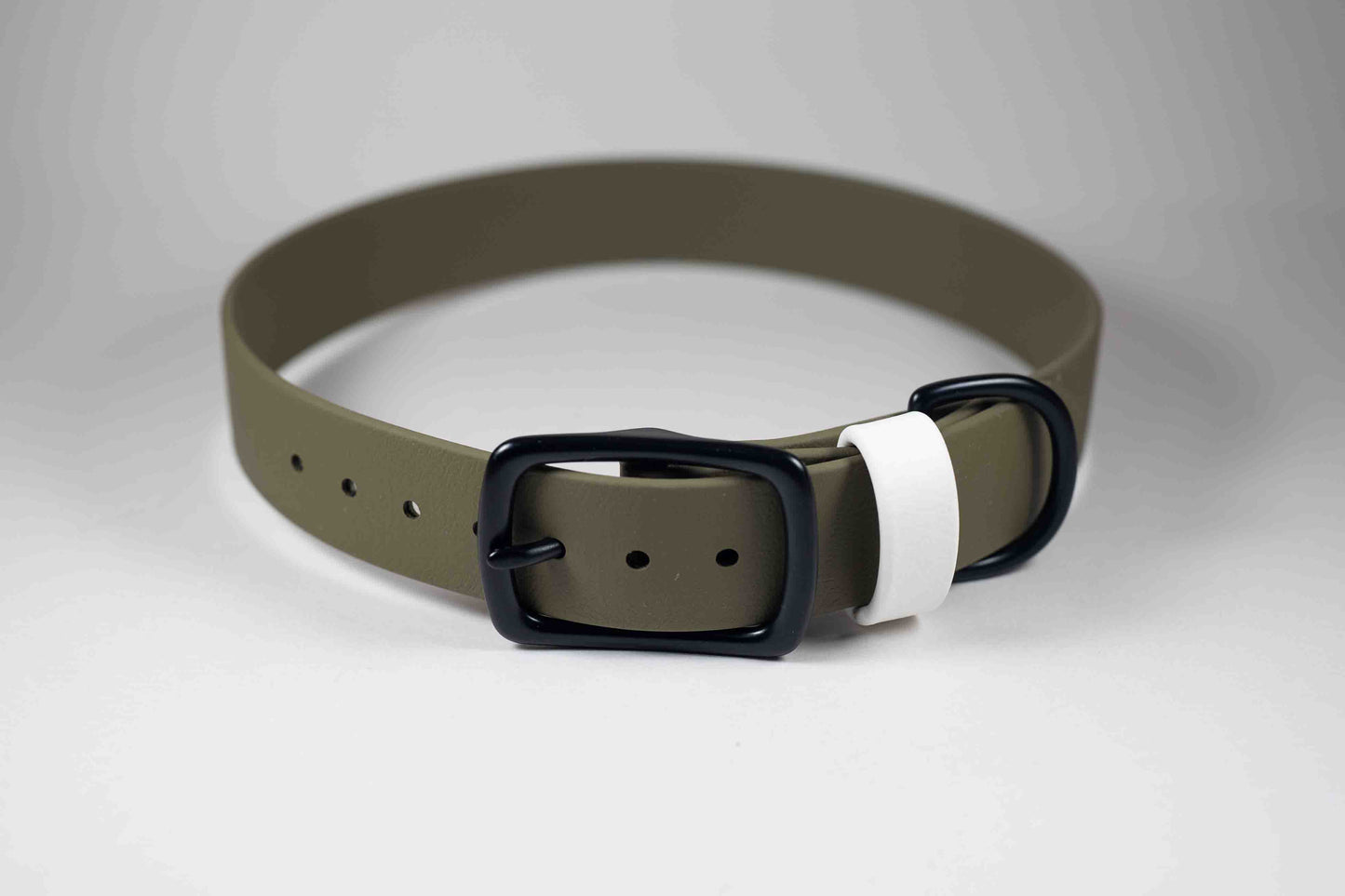 16-19" Olive Collar