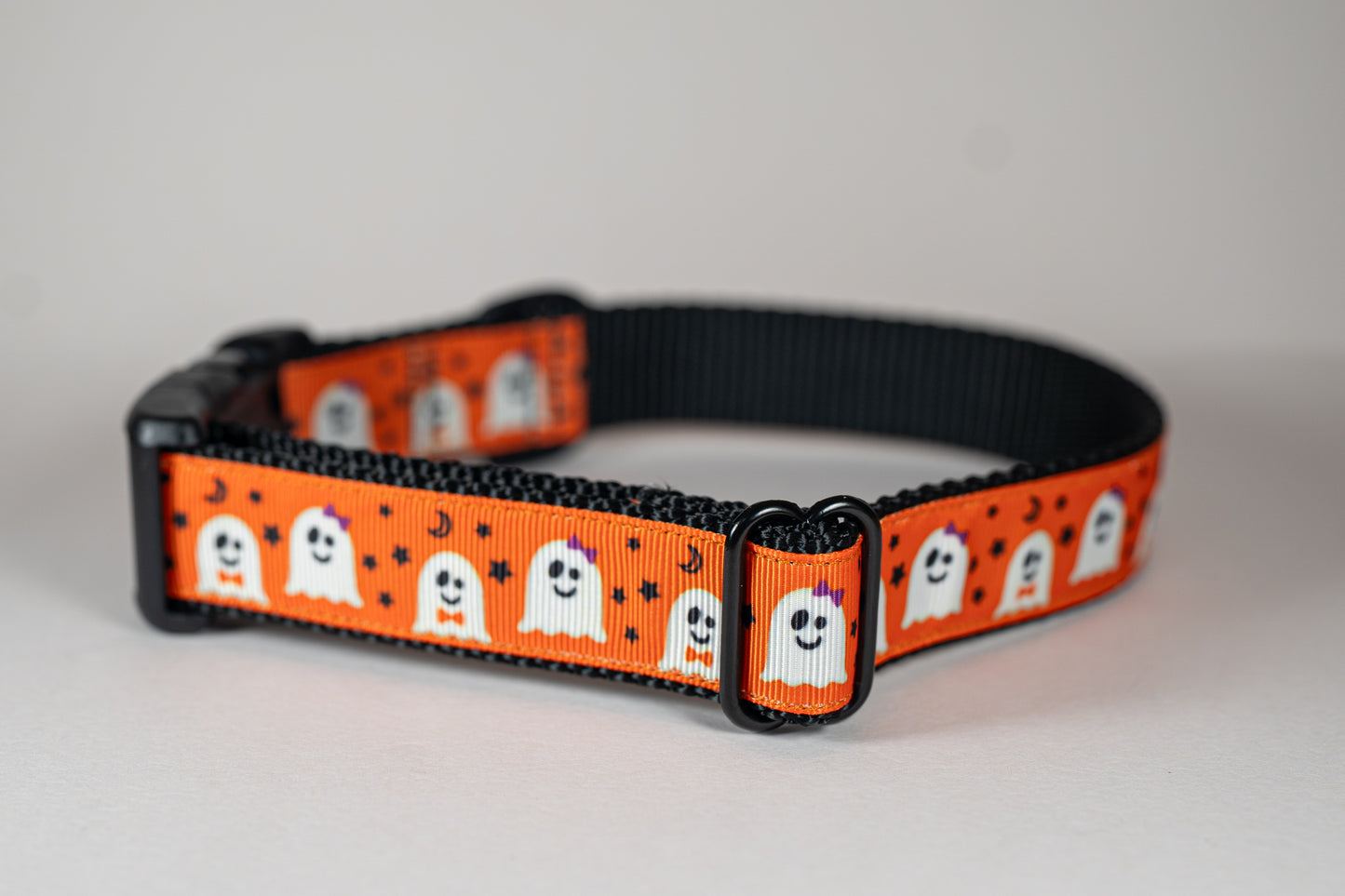Halloween Ghosts Adjustable Dog Collar