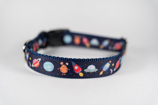 Space Aliens Adjustable Webbing Dog Collar