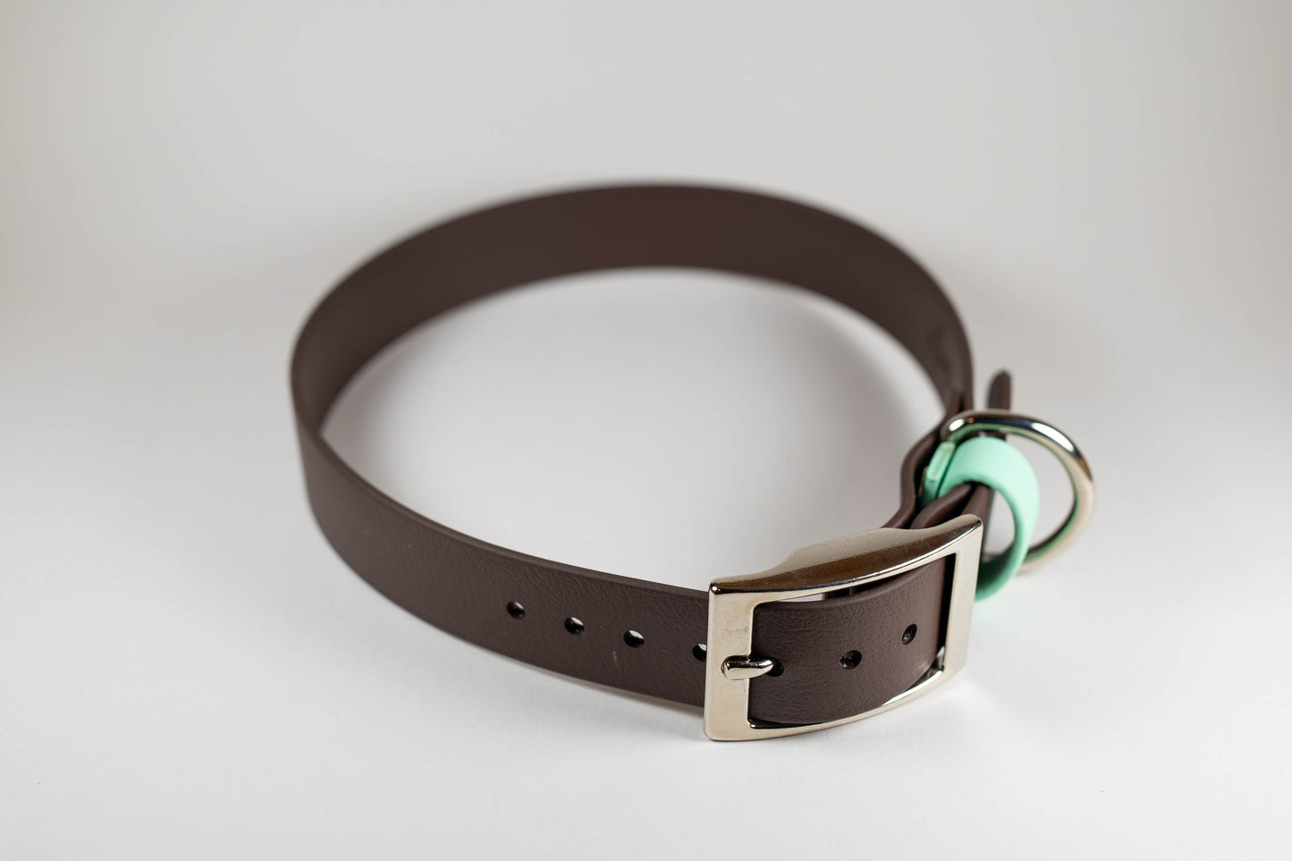 16-19" Espresso Collar